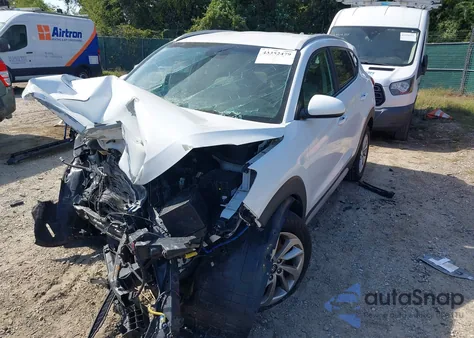 2018 Hyundai Tucson Sel z USA, uszkodzony, nr VIN KM8J33A4XJU609035